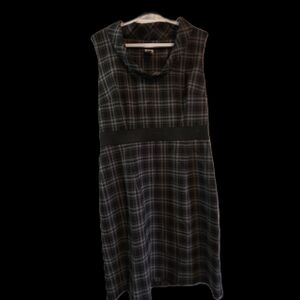 Vintage Simone Canadian Made Black and Gray Checkered Midi Dress